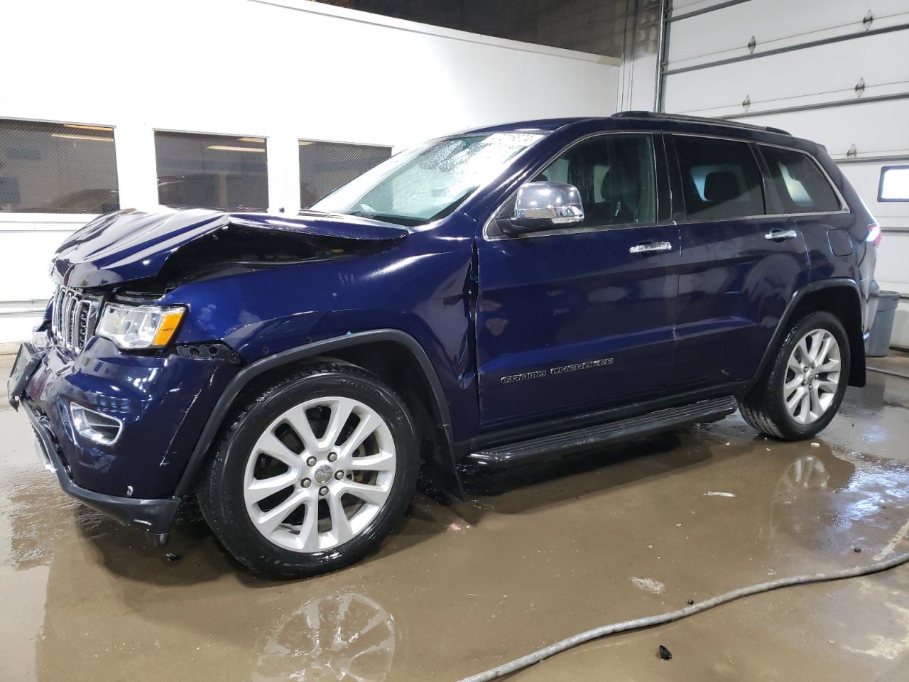 JEEP GRAND CHEROKEE 2017 1c4rjfbg4hc745426