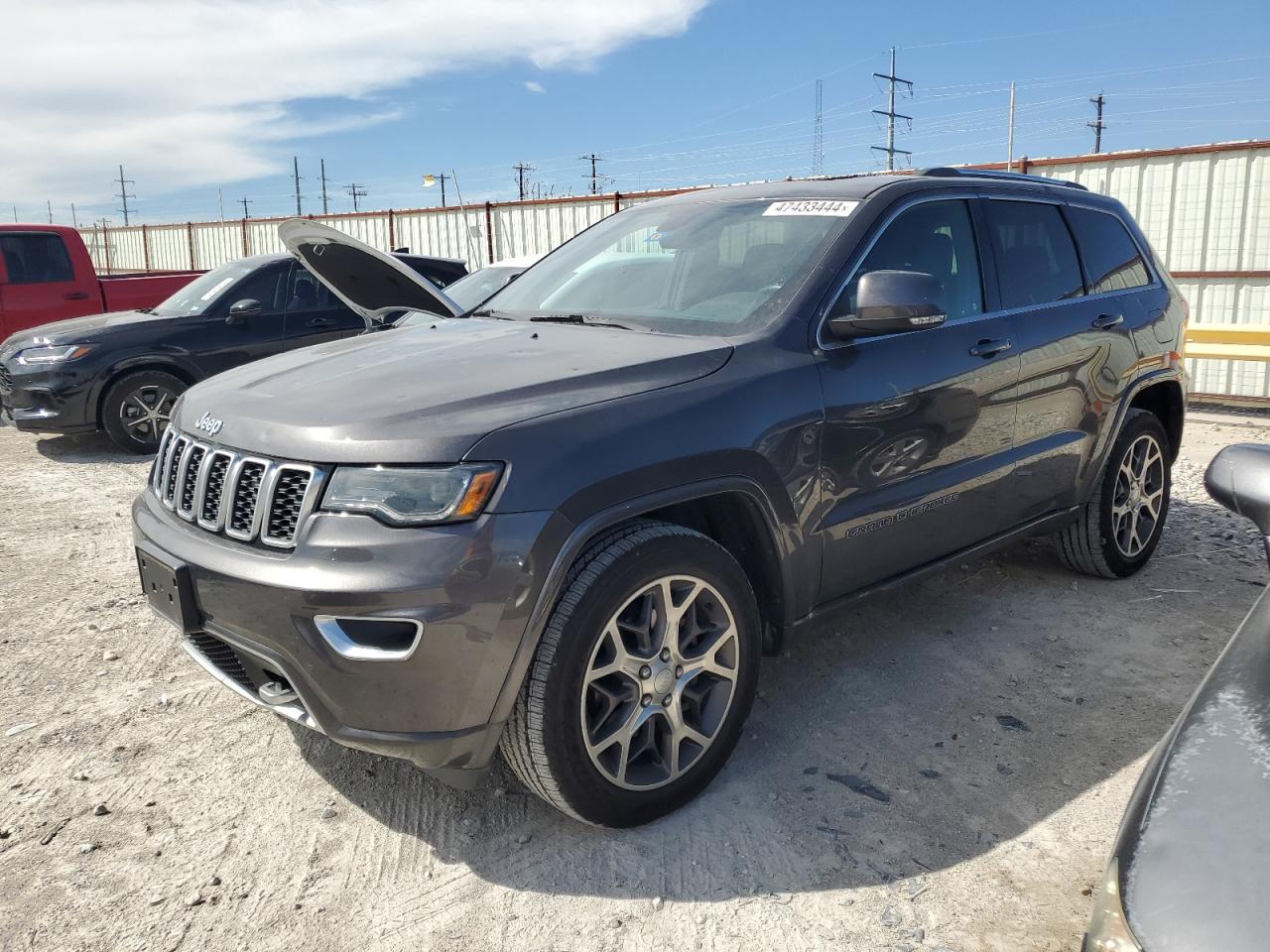 JEEP GRAND CHEROKEE 2018 1c4rjfbg9jc284634