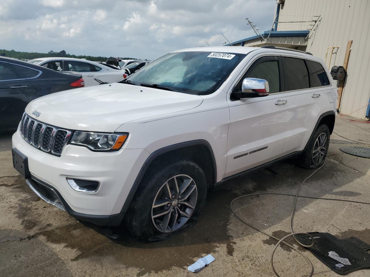 JEEP GRAND CHEROKEE 2018 1c4rjfbgxjc331587