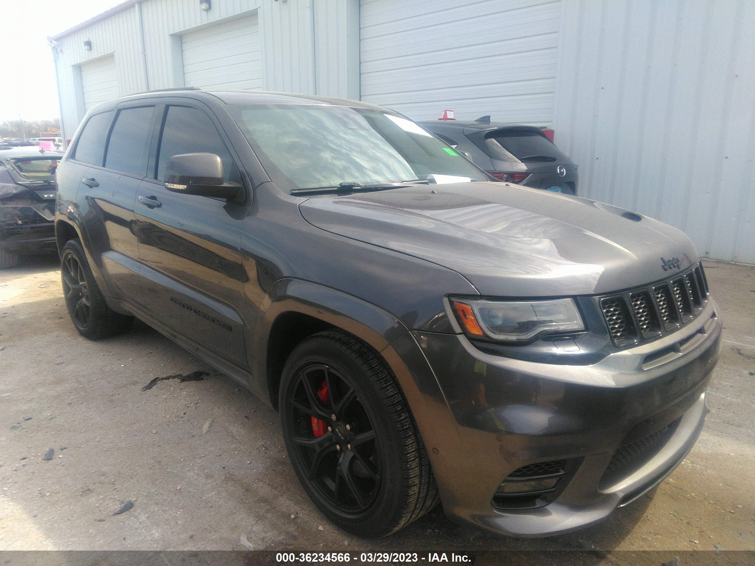 JEEP GRAND CHEROKEE 2018 1c4rjfdj0jc100349