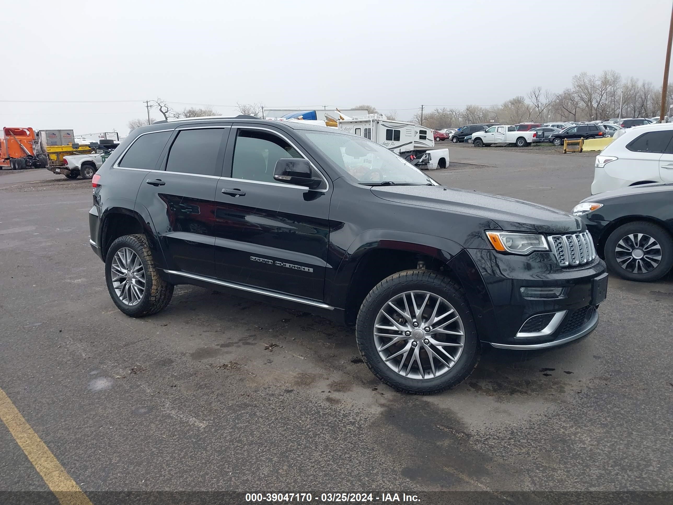 JEEP GRAND CHEROKEE 2017 1c4rjfjg5hc777299