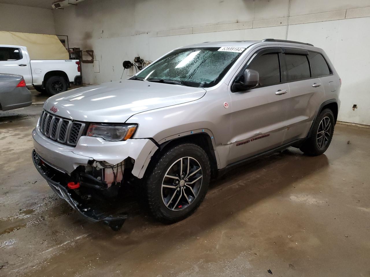 JEEP GRAND CHEROKEE 2017 1c4rjflg8hc618709