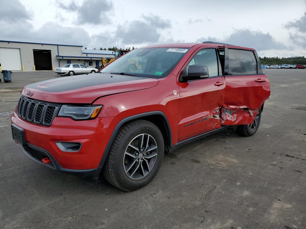 JEEP GRAND CHEROKEE 2017 1c4rjflg9hc671550