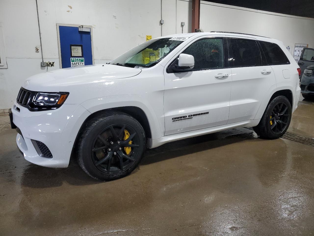 JEEP GRAND CHEROKEE 2018 1c4rjfn9xjc336141