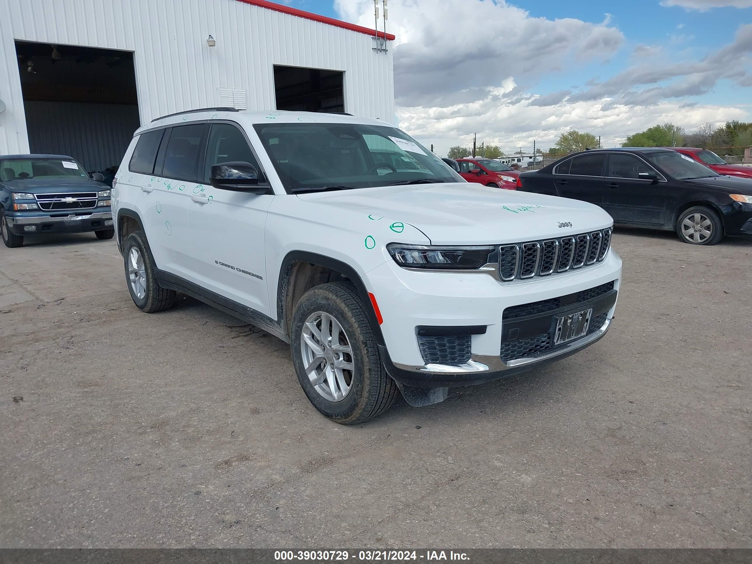 JEEP GRAND CHEROKEE 2023 1c4rjjag9p8825875