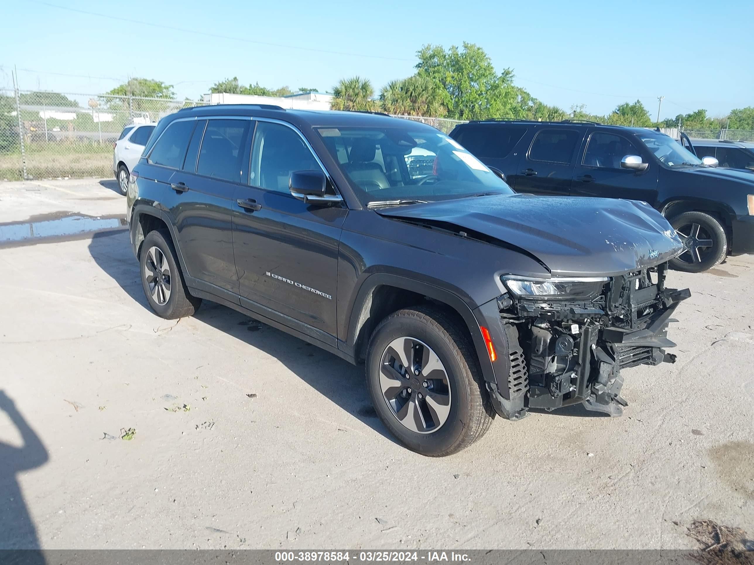 JEEP GRAND CHEROKEE 2023 1c4rjyb61pc623916