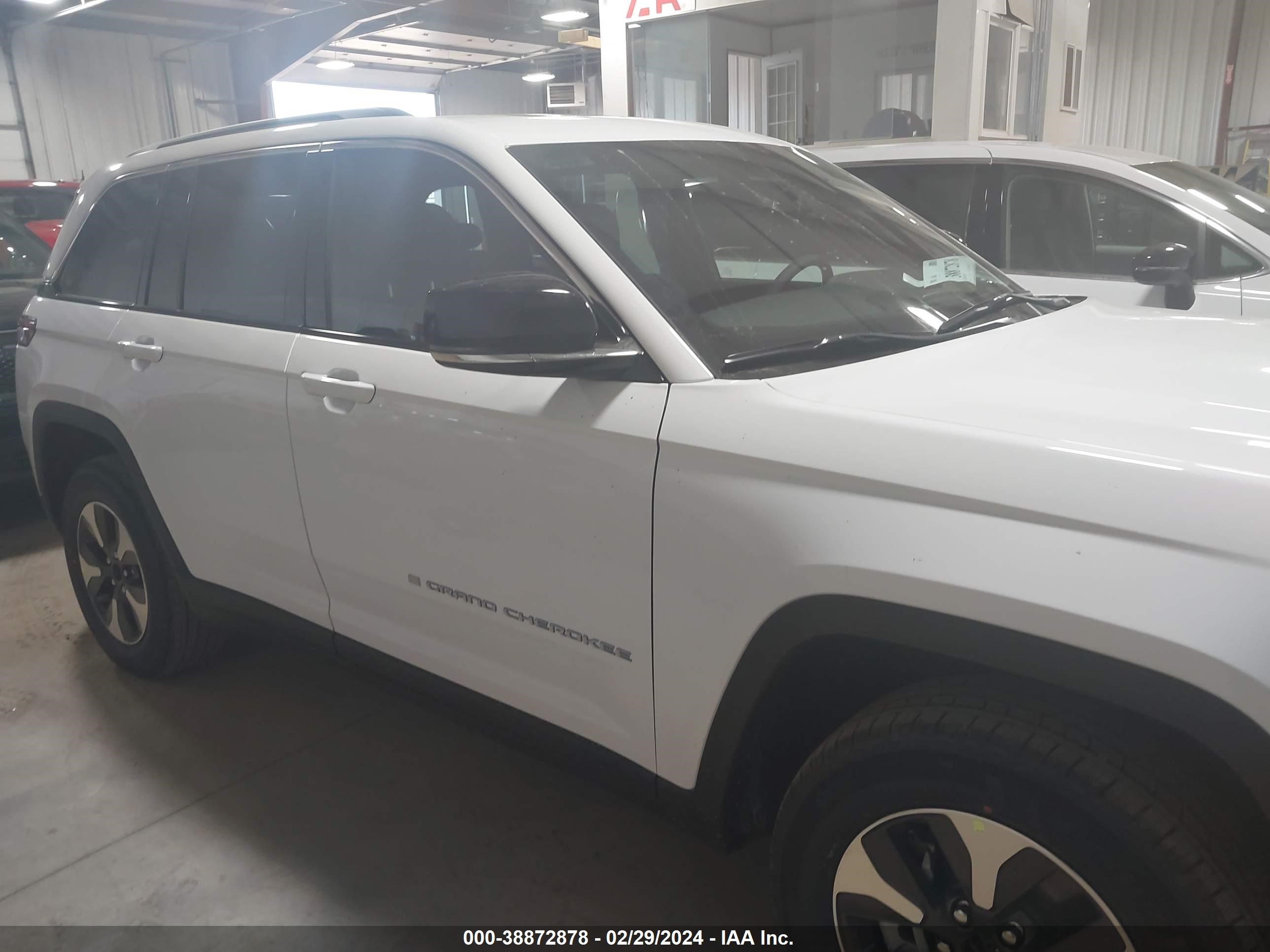 JEEP GRAND CHEROKEE 2024 1c4rjyb63rc148871