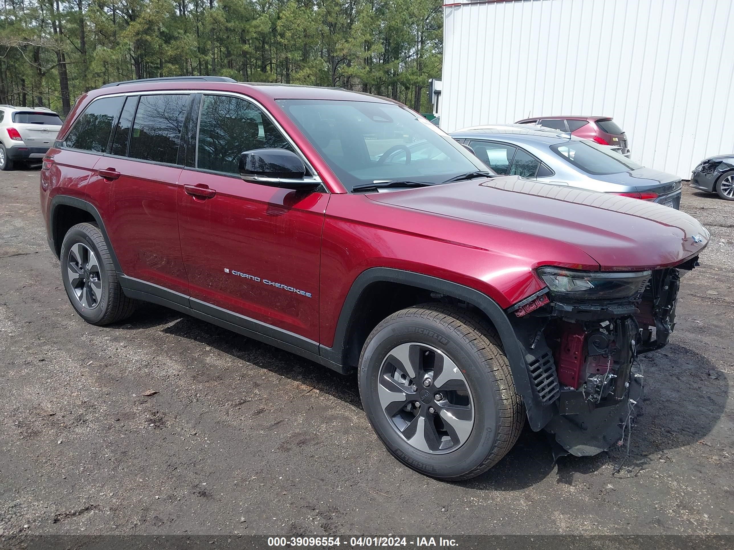 JEEP GRAND CHEROKEE 2024 1c4rjyb66r8518567