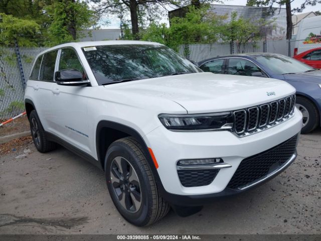 JEEP GRAND CHEROKEE 4XE 2024 1c4rjyb68rc202018