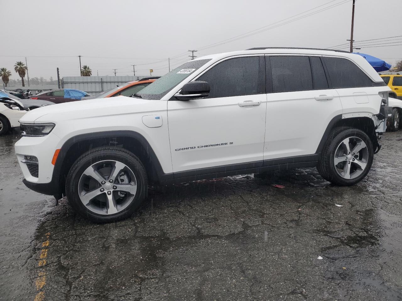 JEEP GRAND CHEROKEE 2024 1c4rjyb69rc718694