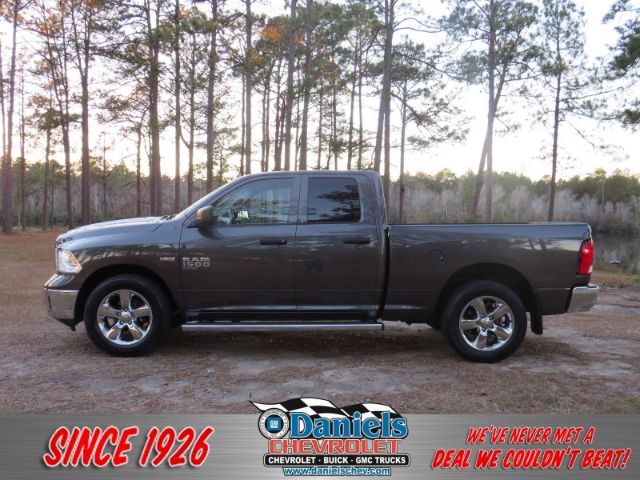 RAM 1500 CLASSIC 2019 1c6rr6ft5ks574030