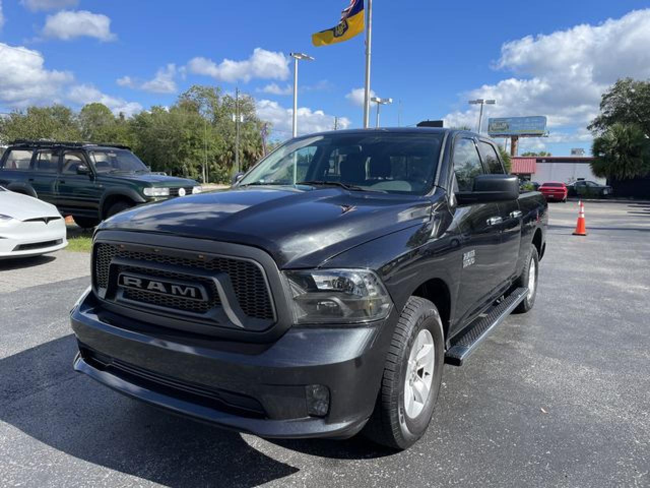 RAM 1500 2017 1c6rr6gg4hs650816