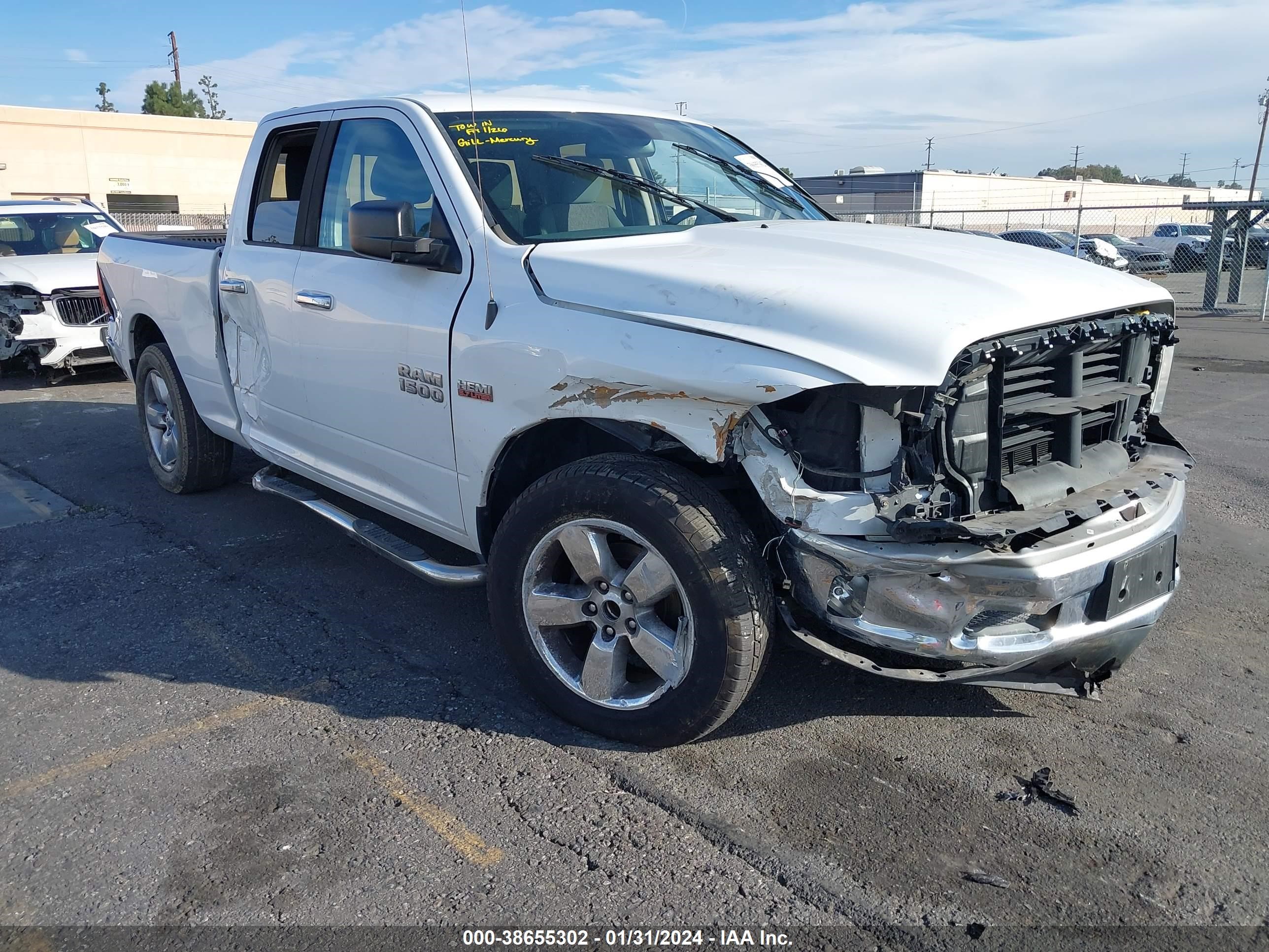 RAM 1500 2015 1c6rr6gt2fs613287