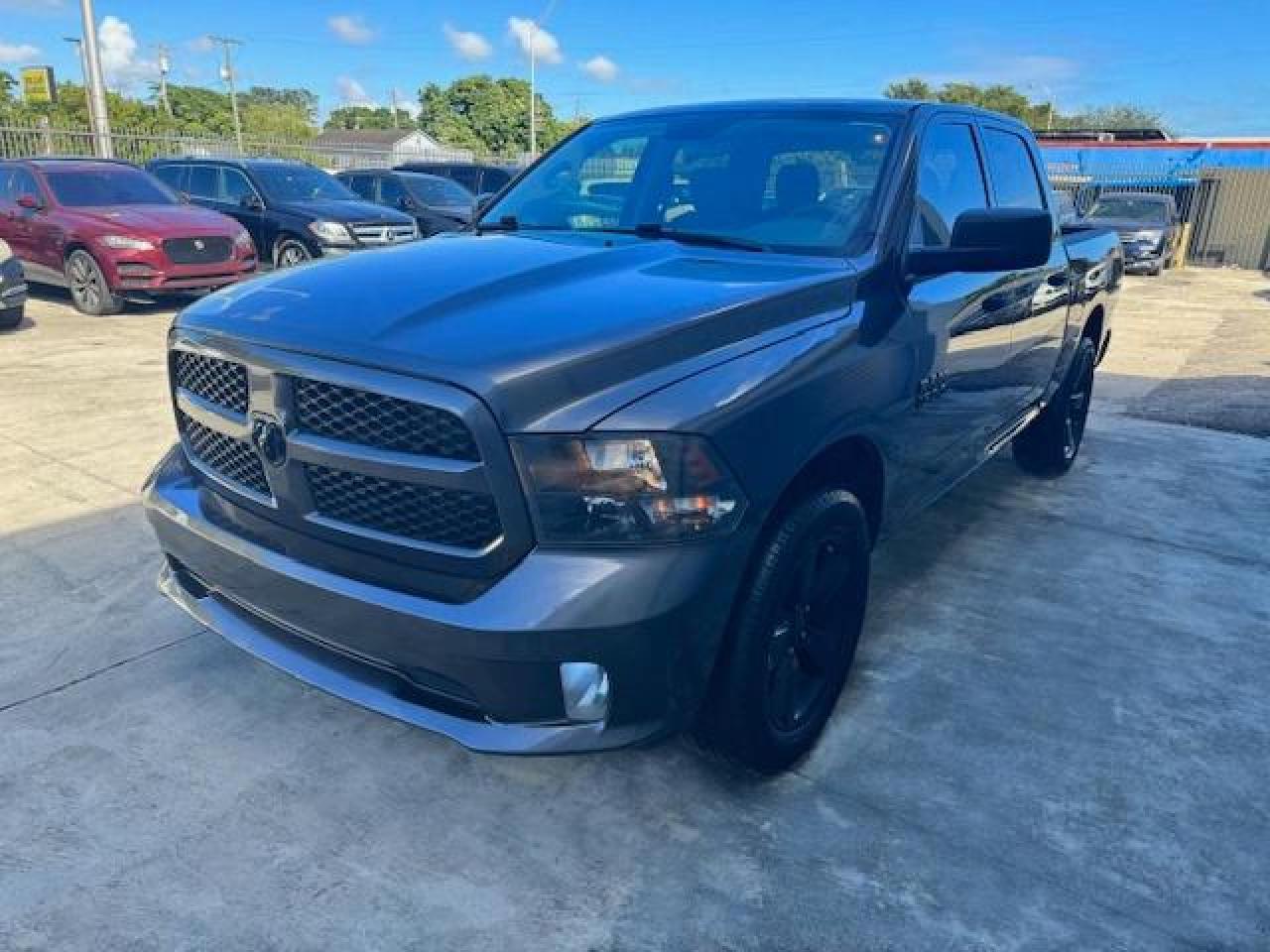 RAM 1500 ST 2017 1c6rr6kgxhs679437