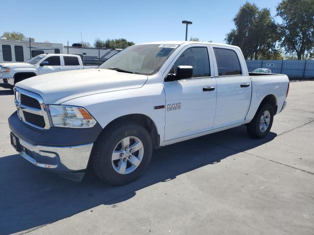 RAM 1500 ST 2018 1c6rr6km3js280557