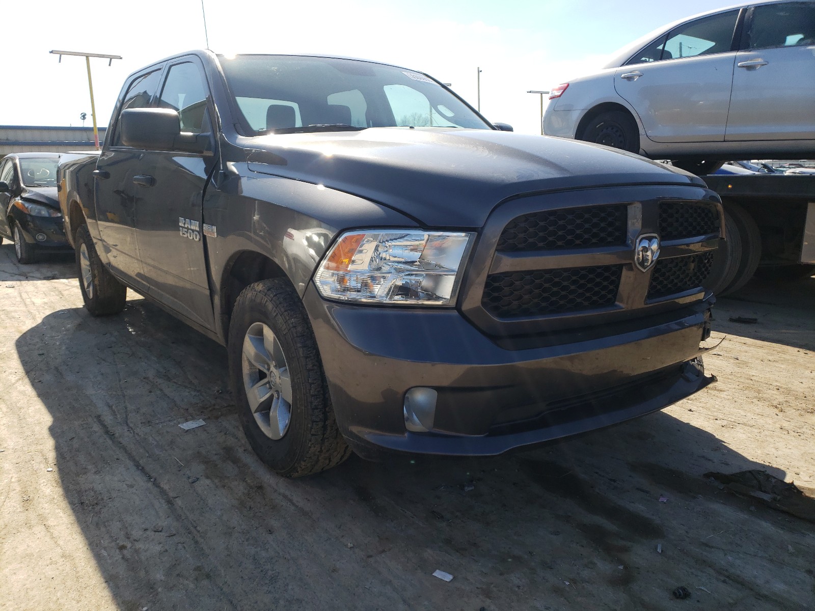 RAM 1500 ST 2017 1c6rr6kt1hs723063