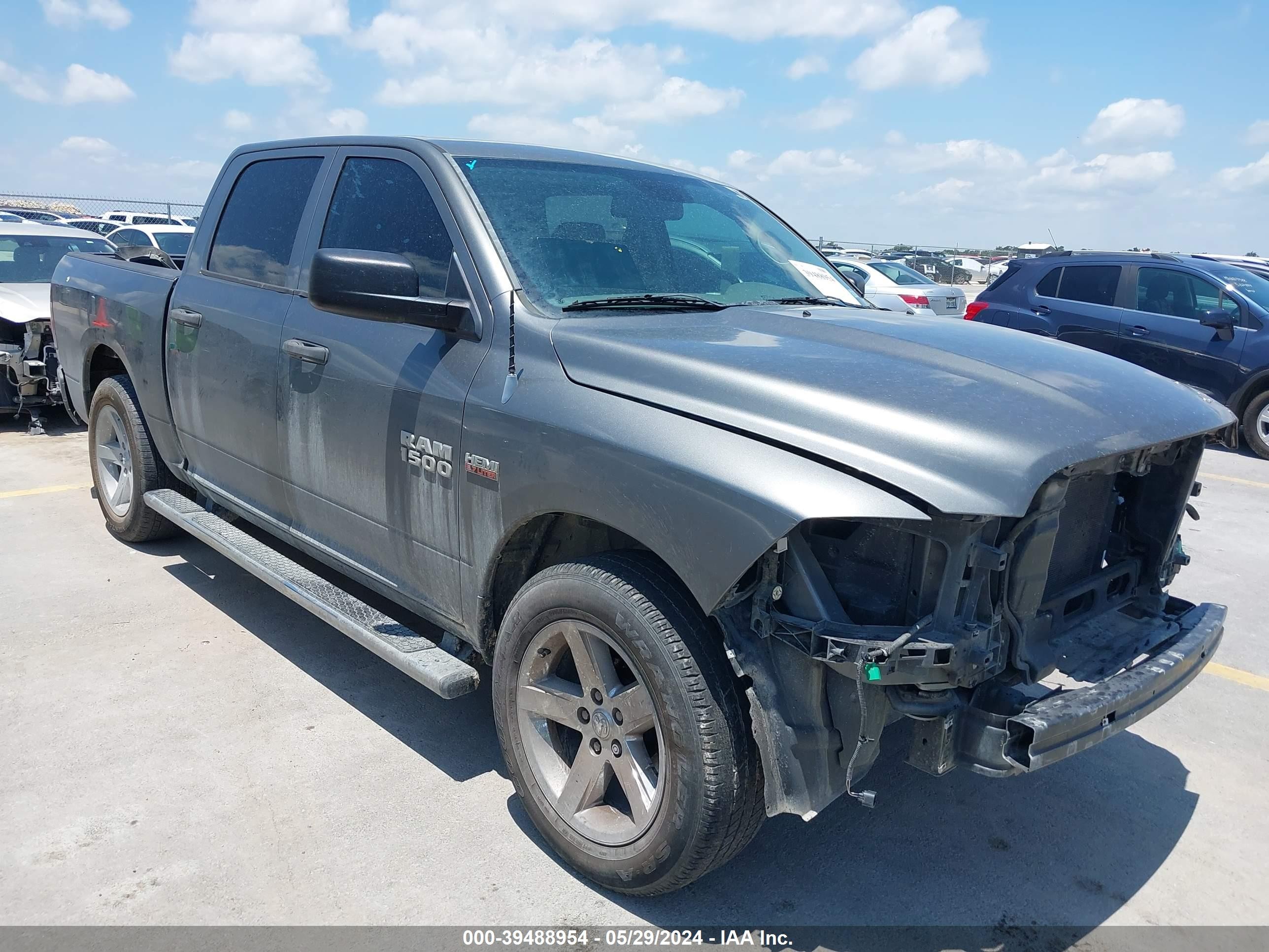 RAM 1500 2013 1c6rr6kt4ds650782