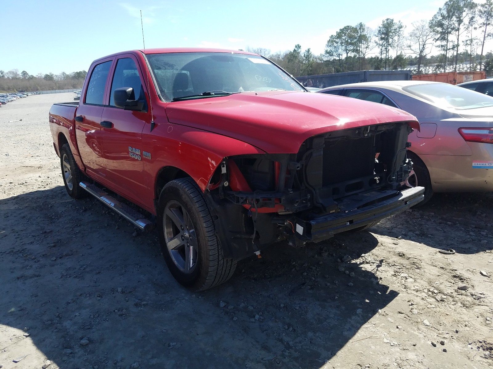 RAM 1500 ST 2015 1c6rr6kt4fs655001