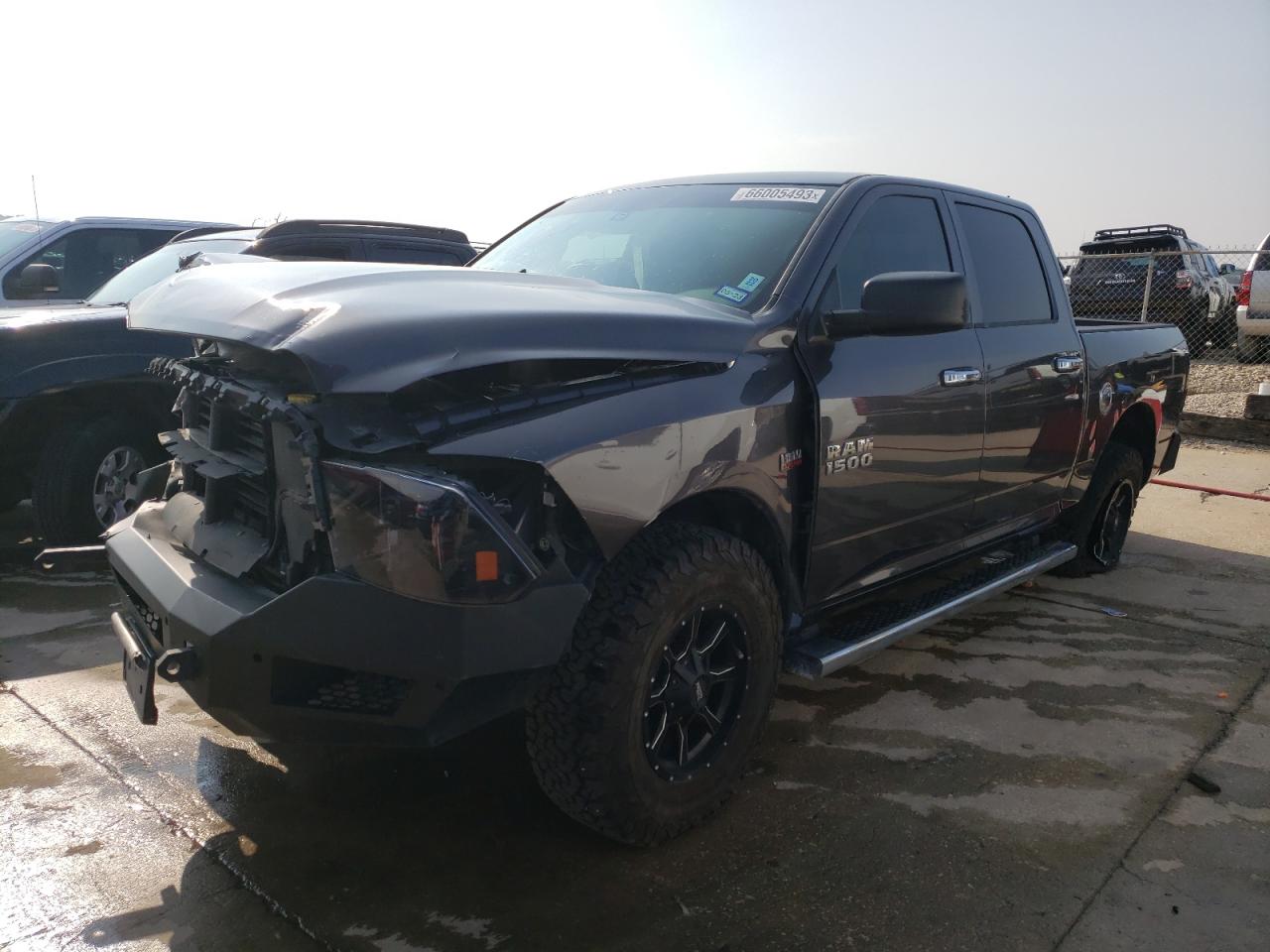 RAM 1500 2015 1c6rr6kt7fs703168