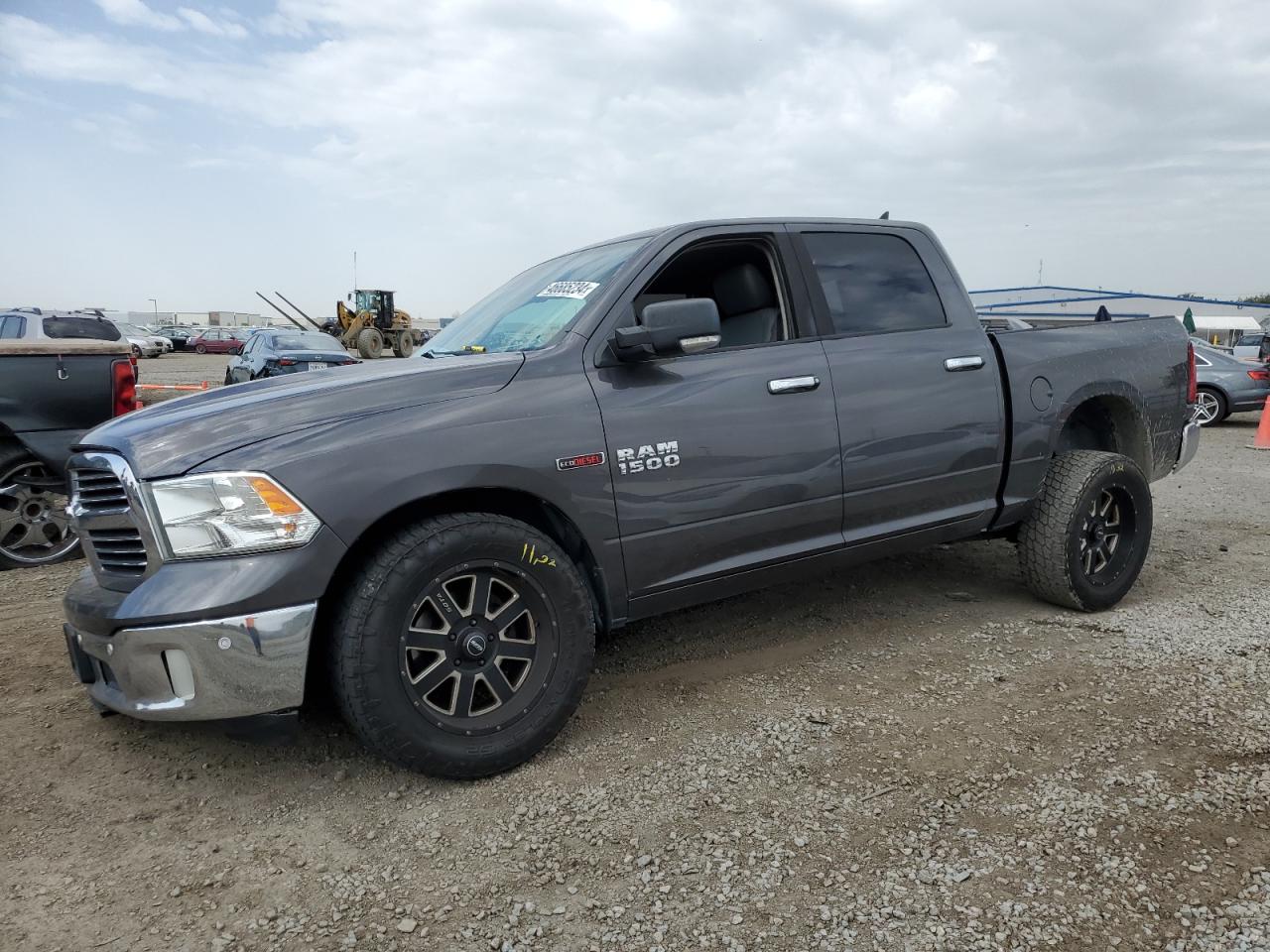 RAM 1500 2015 1c6rr6lm4fs715141