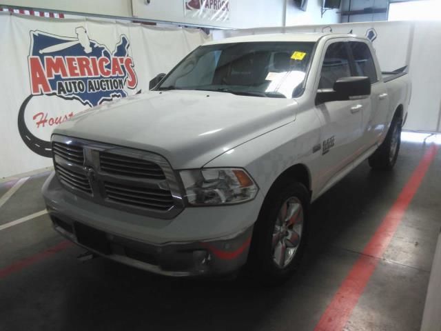 RAM 1500 CLASSIC 2019 1c6rr6lt0ks532532