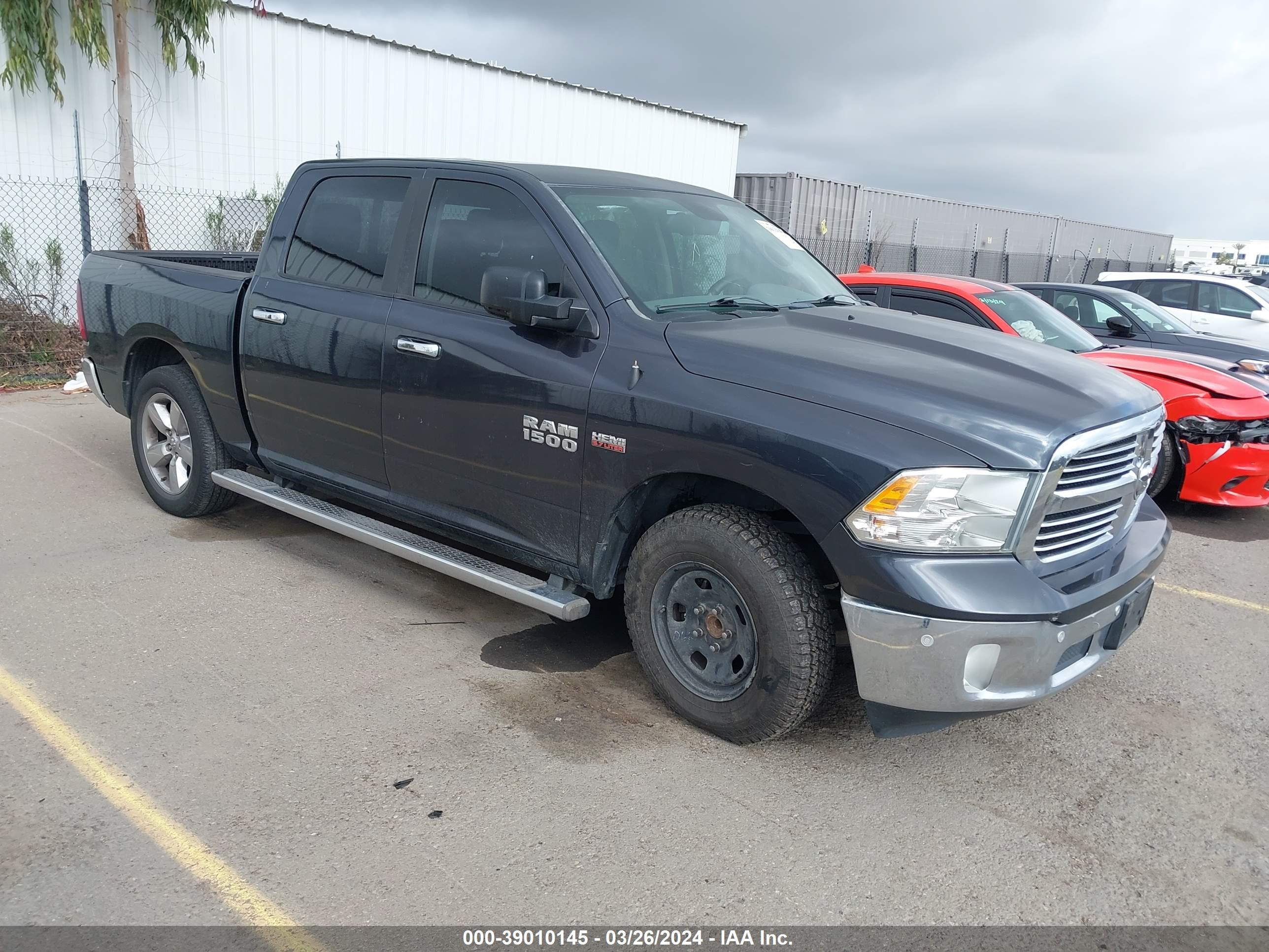 RAM 1500 2014 1c6rr6lt1es435411