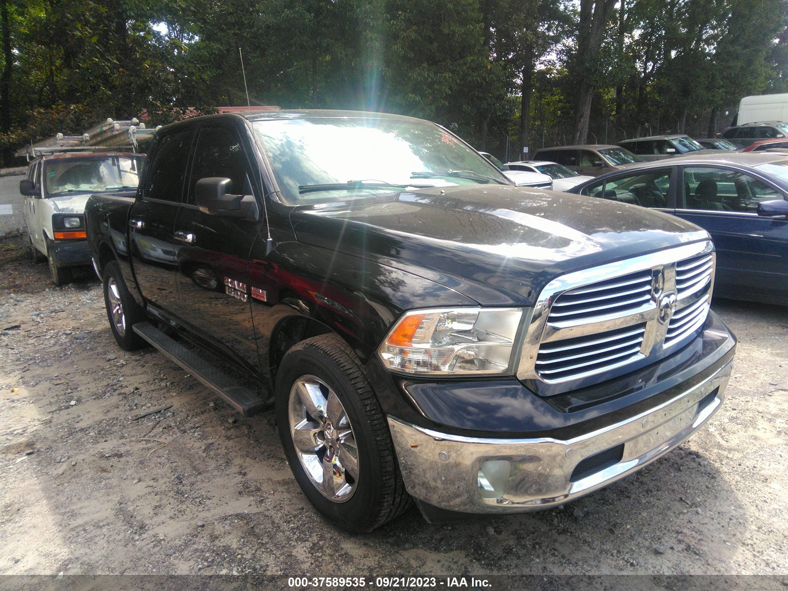 RAM 1500 2014 1c6rr6lt2es228980