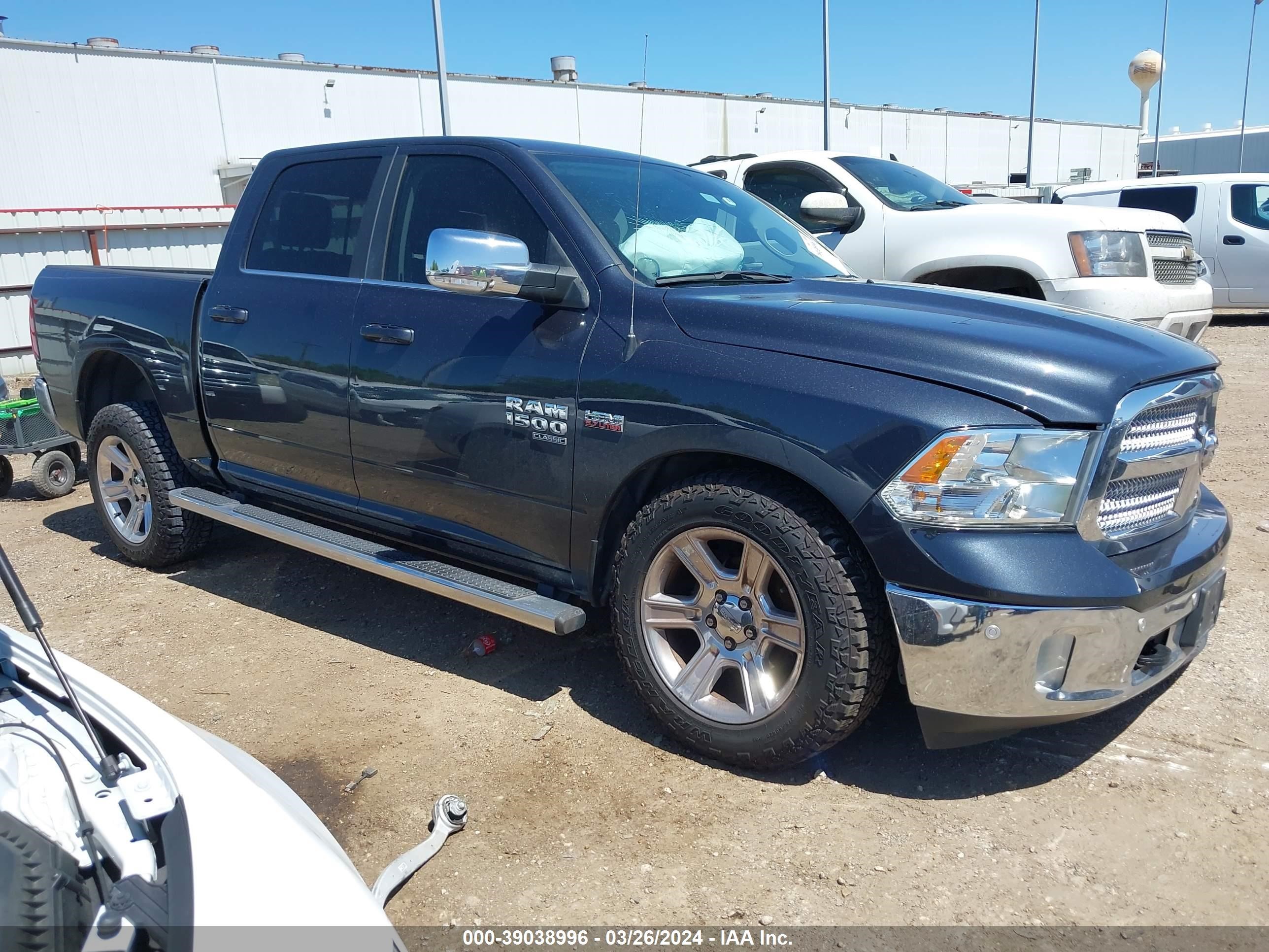 RAM 1500 2019 1c6rr6lt4ks603392