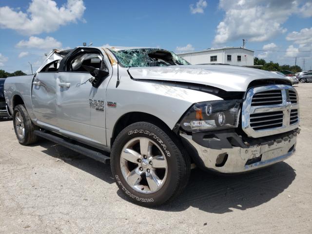 RAM 1500 CLASSIC 2019 1c6rr6lt7ks548985