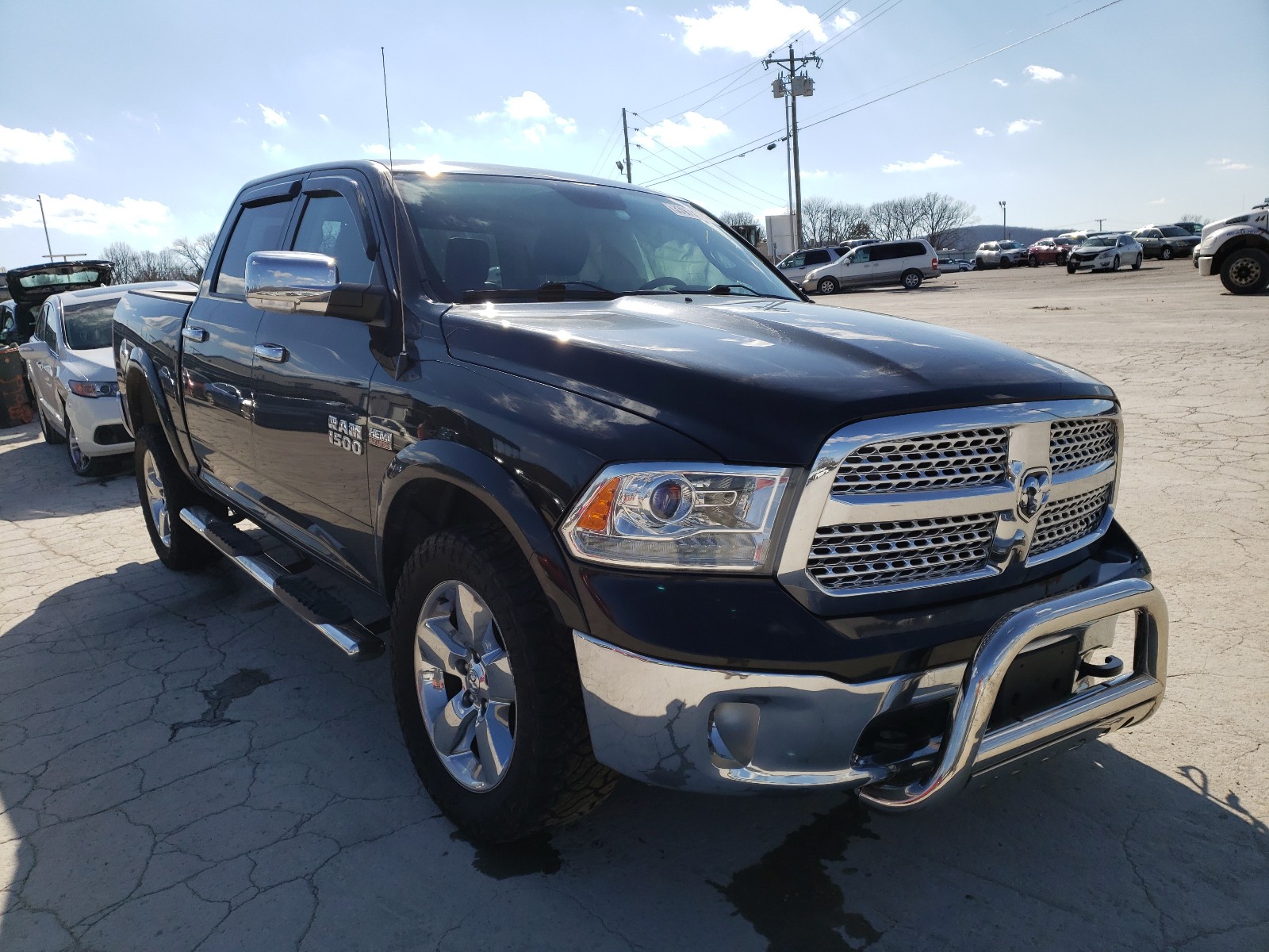 RAM 1500 LARAM 2016 1c6rr6nt1gs306486