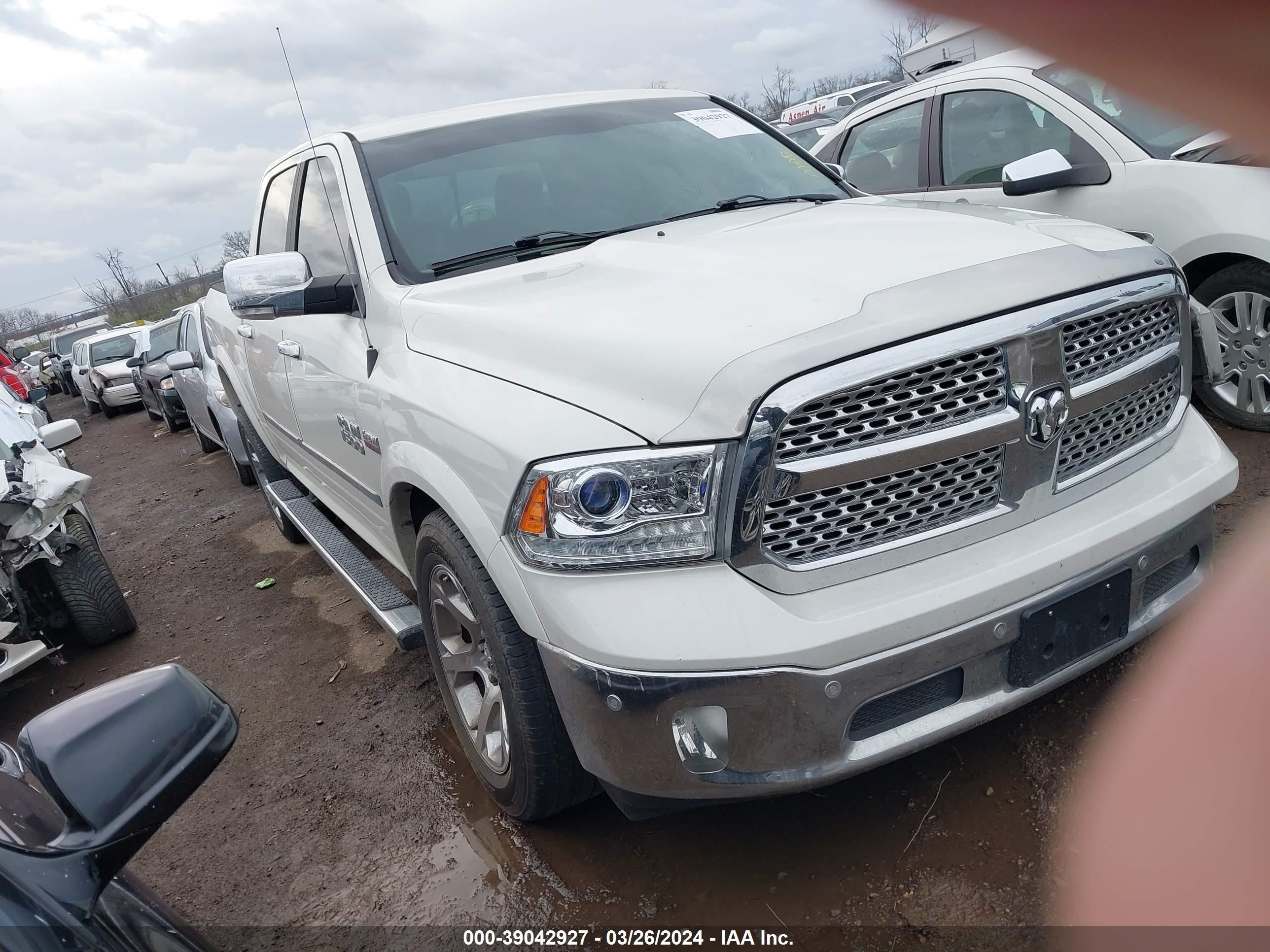 RAM 1500 2017 1c6rr6nt9hs651637