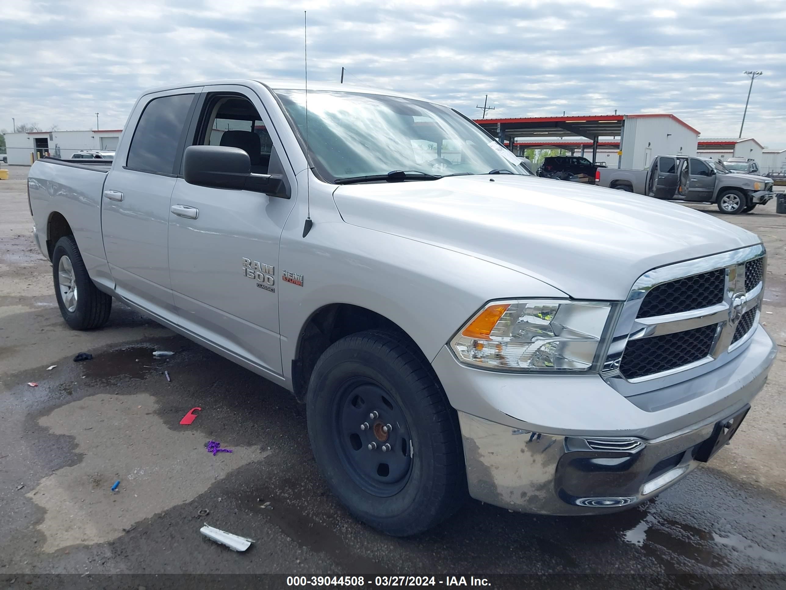 RAM 1500 2019 1c6rr6tt7ks561784