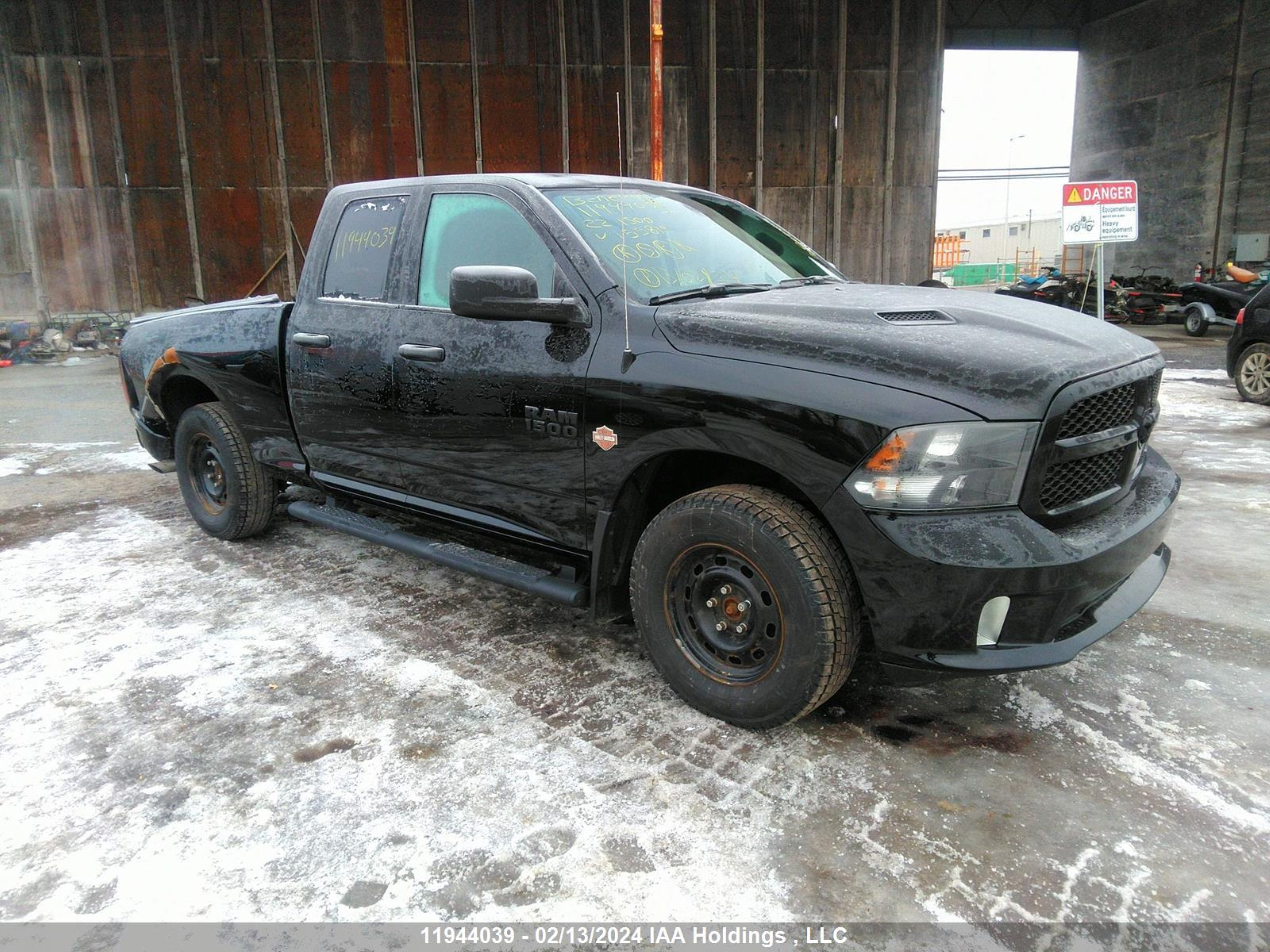 RAM 1500 2022 1c6rr7fg7ns155819