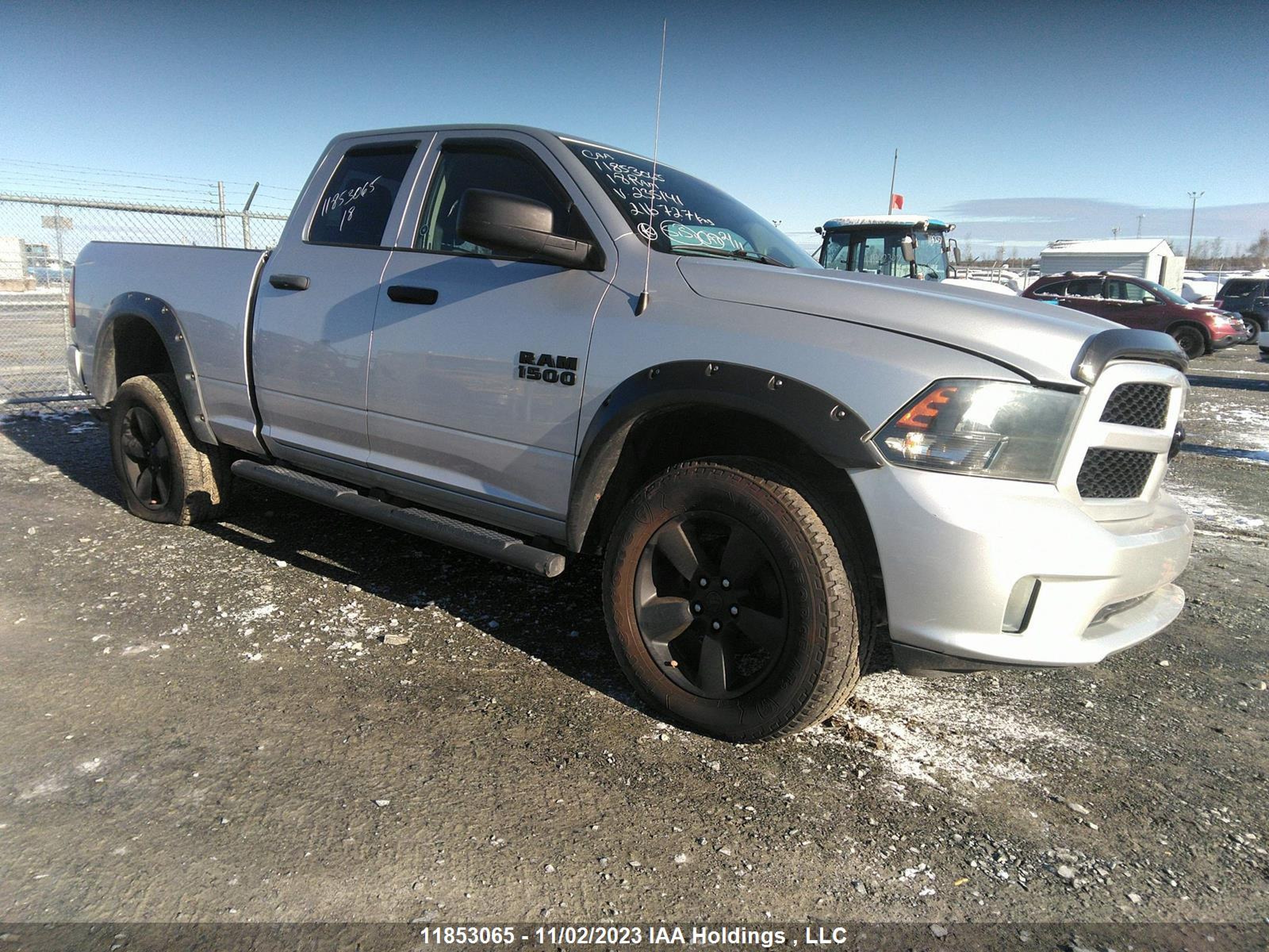 RAM 1500 2018 1c6rr7fg8js235141