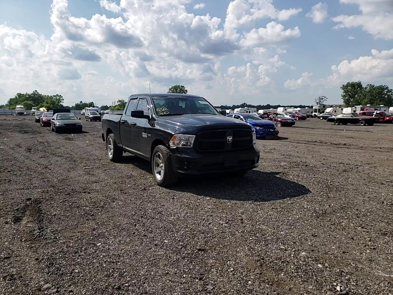 RAM 1500 ST 2018 1c6rr7ft8js191347