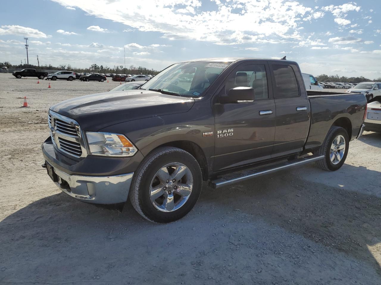 RAM 1500 2015 1c6rr7gt1fs696880