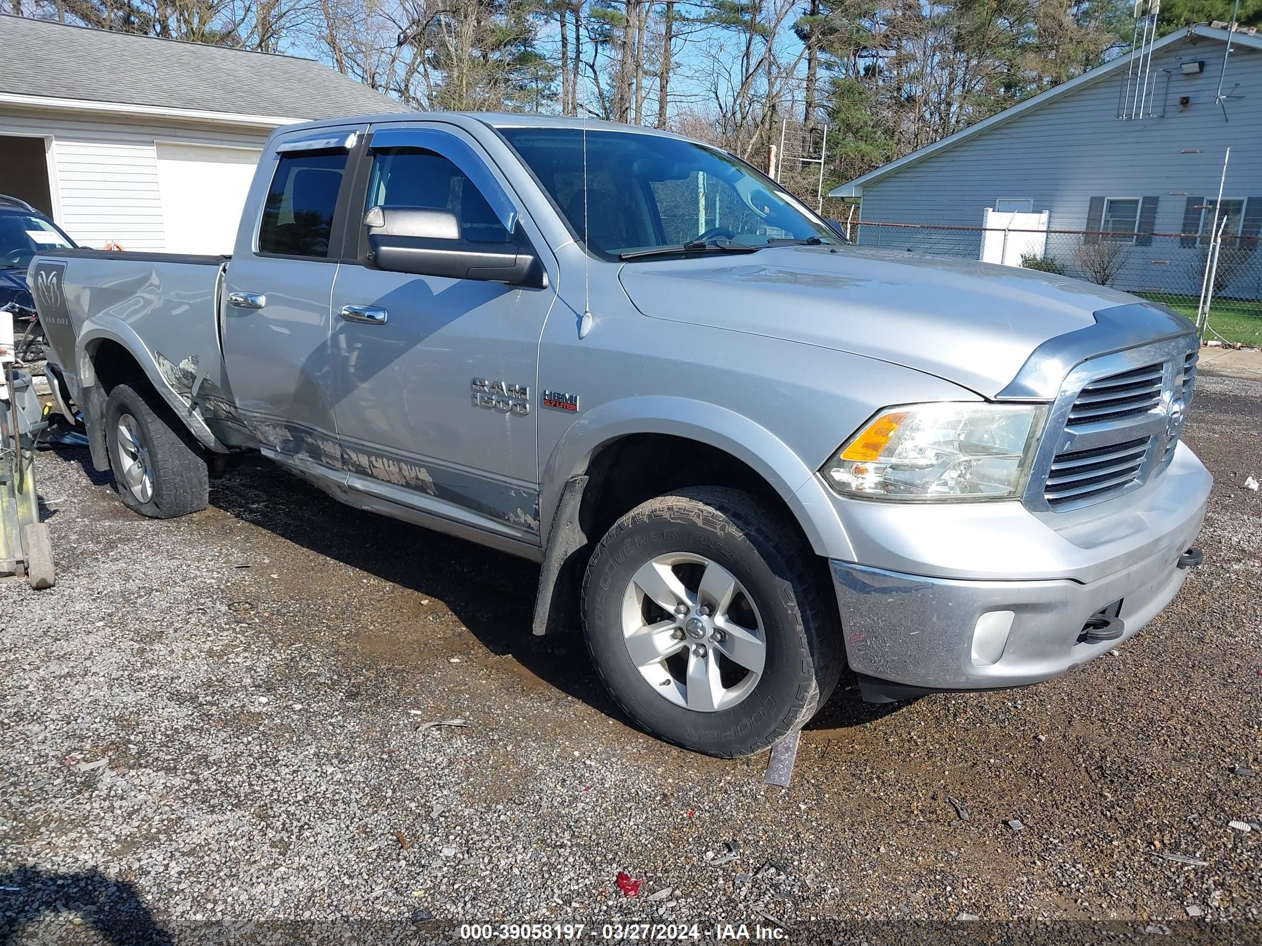 RAM 1500 2013 1c6rr7gt8ds708939