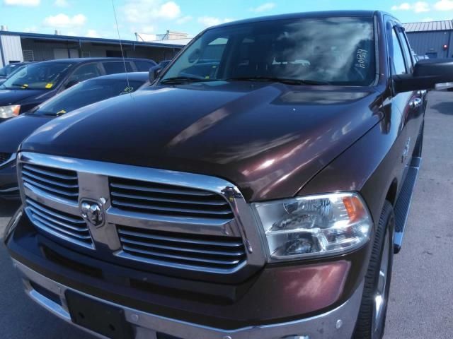 RAM 1500 2015 1c6rr7gt8fs695418