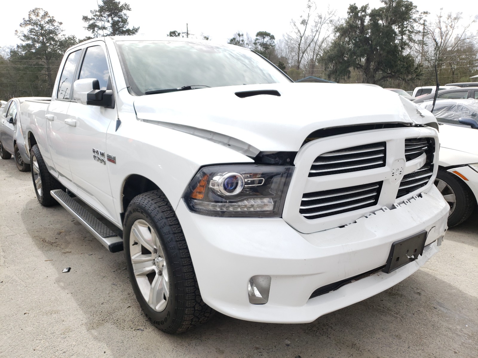 RAM 1500 SPORT 2013 1c6rr7ht8ds671227