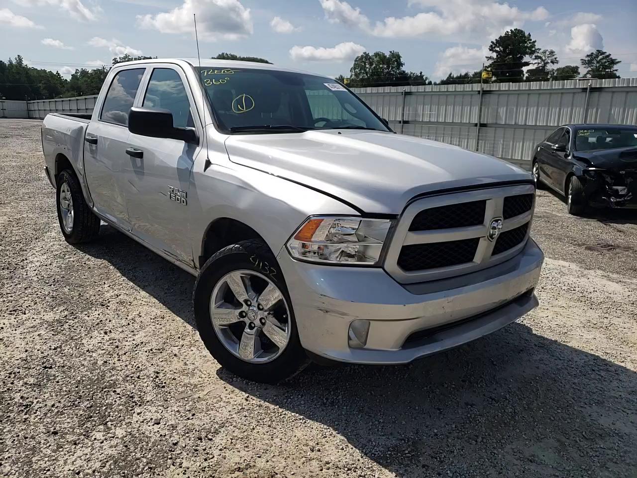 RAM 1500 ST 2018 1c6rr7kg6js314216