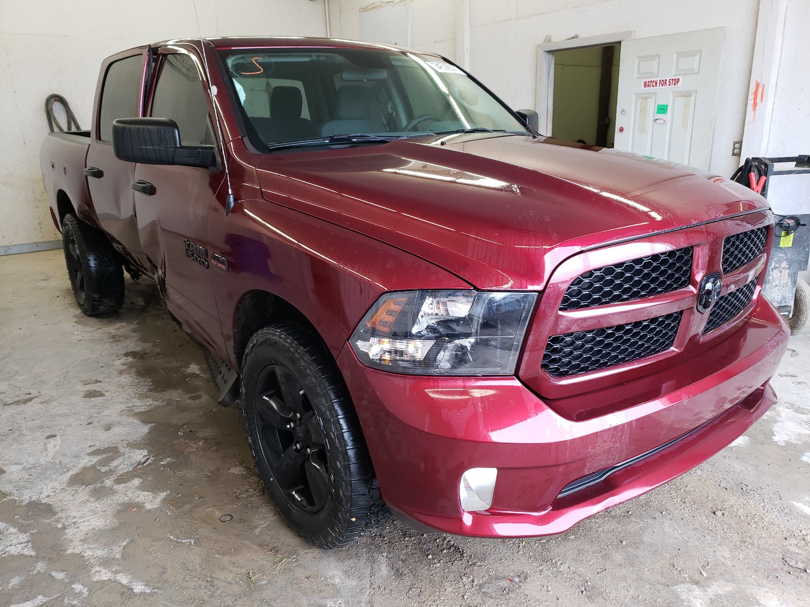 RAM 1500 ST 2017 1c6rr7kt9hs705903