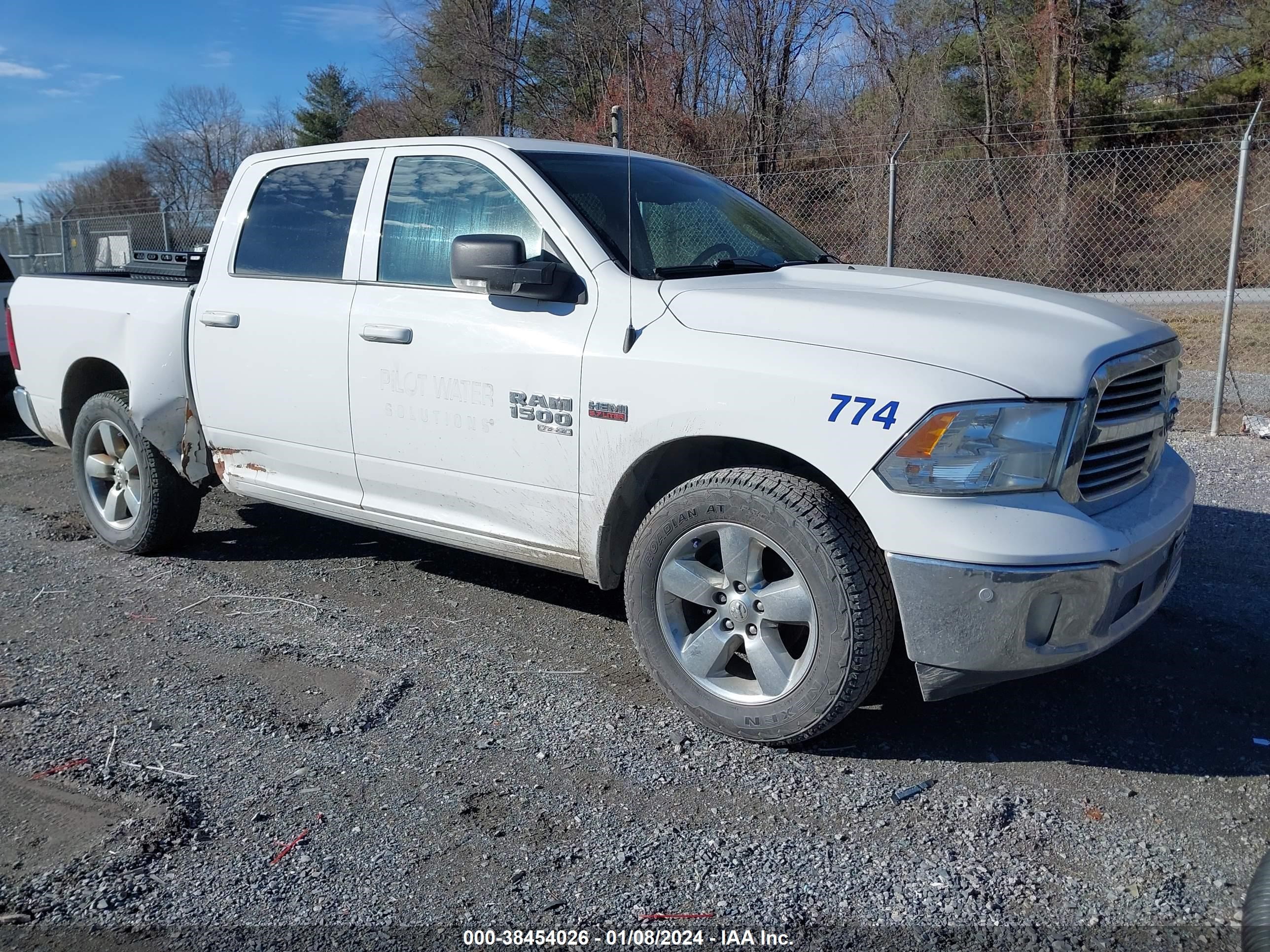 RAM 1500 2019 1c6rr7lt2ks590048