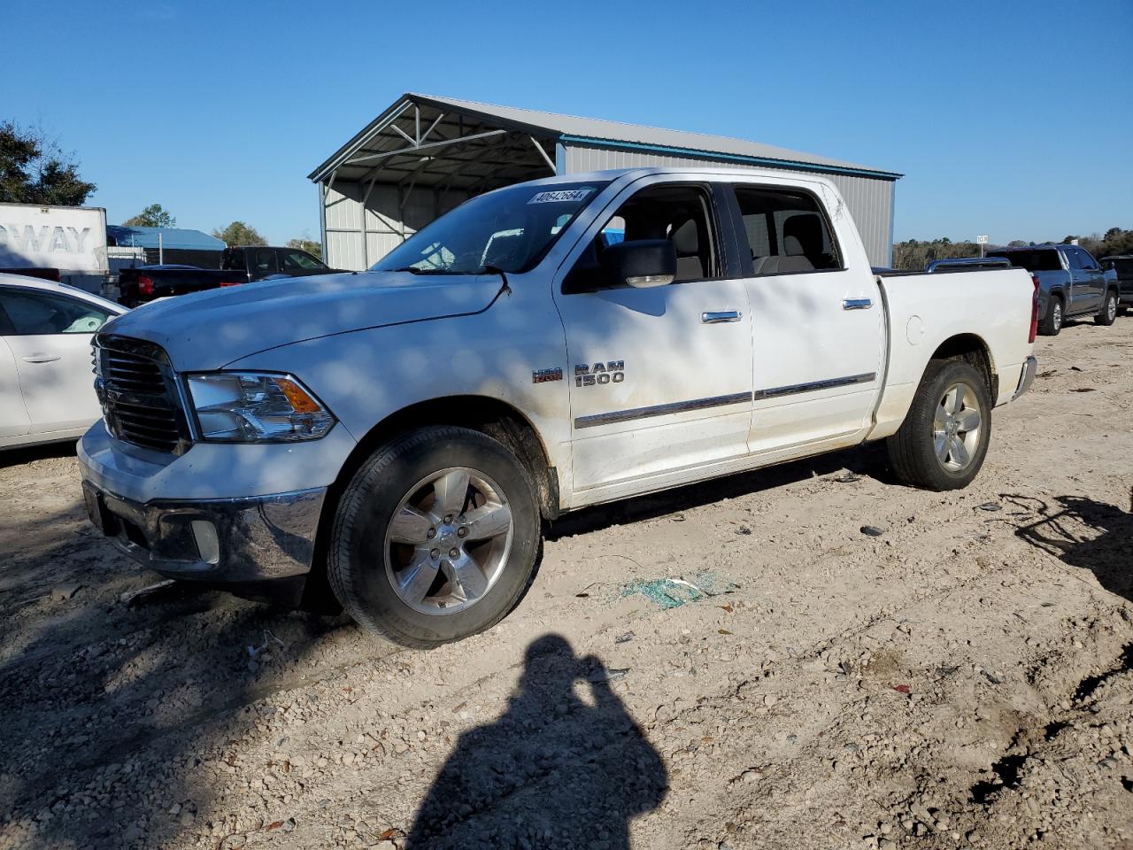 RAM 1500 2017 1c6rr7lt3hs831141