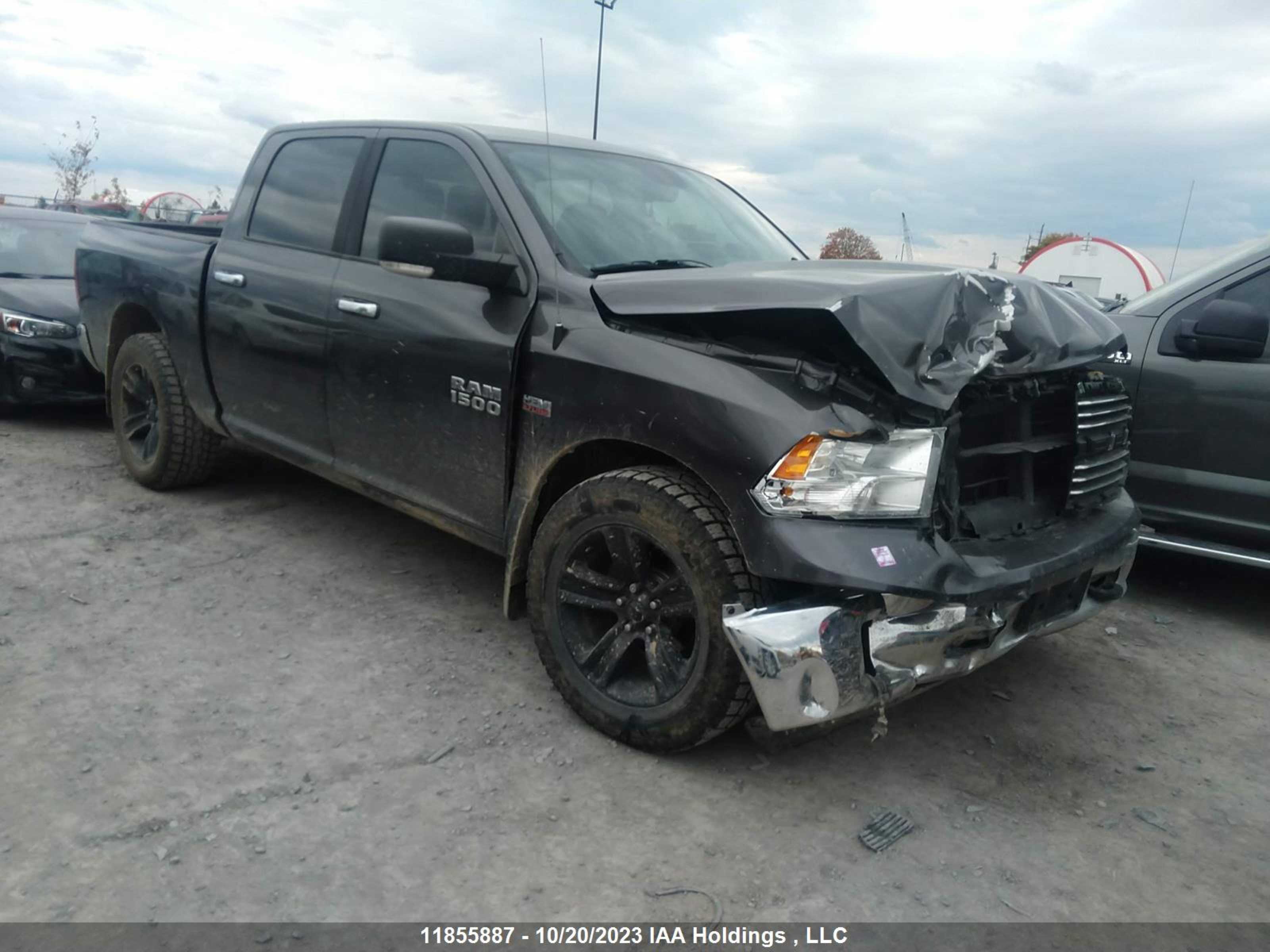 DODGE RAM 2015 1c6rr7lt4fs699097