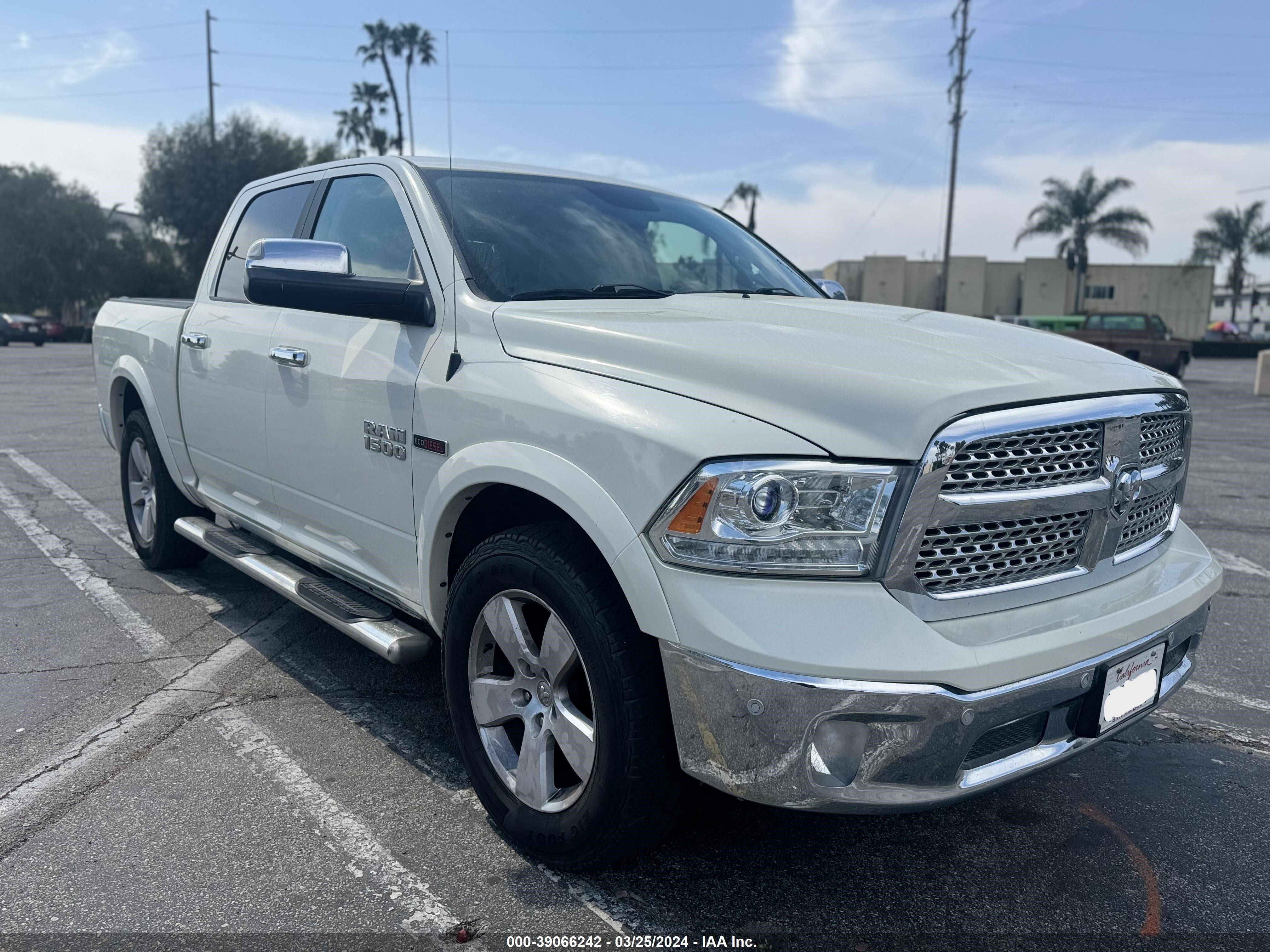 RAM 1500 2017 1c6rr7nm8hs880664