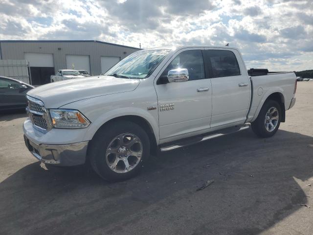 RAM 1500 LARAM 2017 1c6rr7nt0hs678165