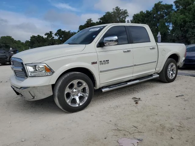 RAM 1500 LARAM 2018 1c6rr7nt3js232923