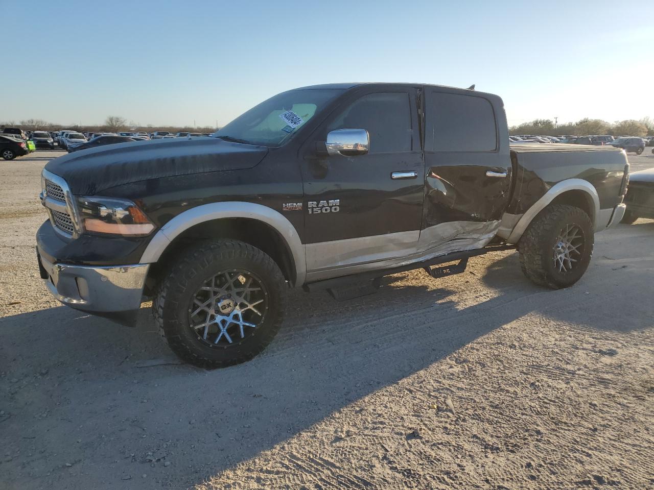 RAM 1500 2015 1c6rr7nt6fs747583