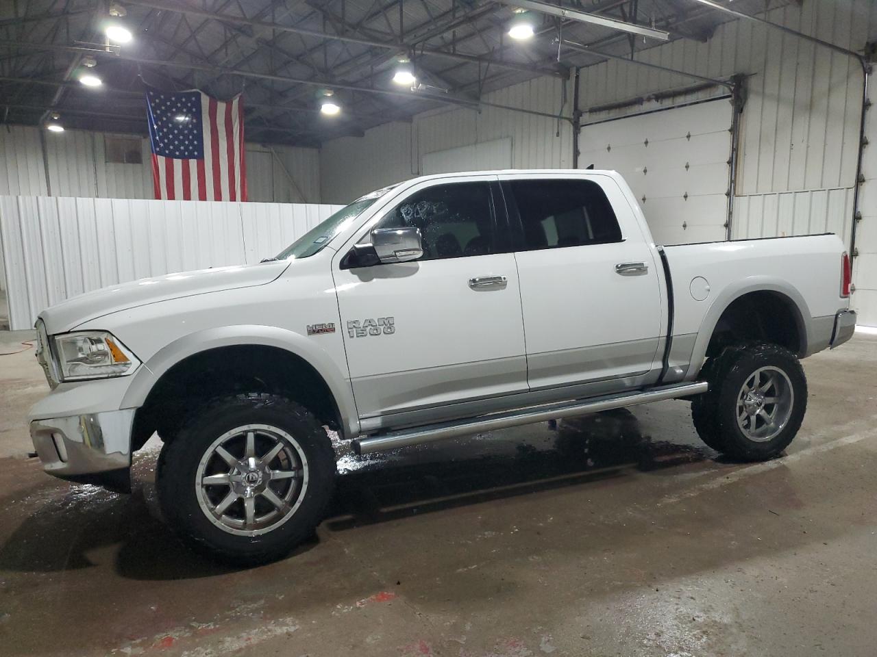 RAM 1500 2017 1c6rr7nt6hs772910