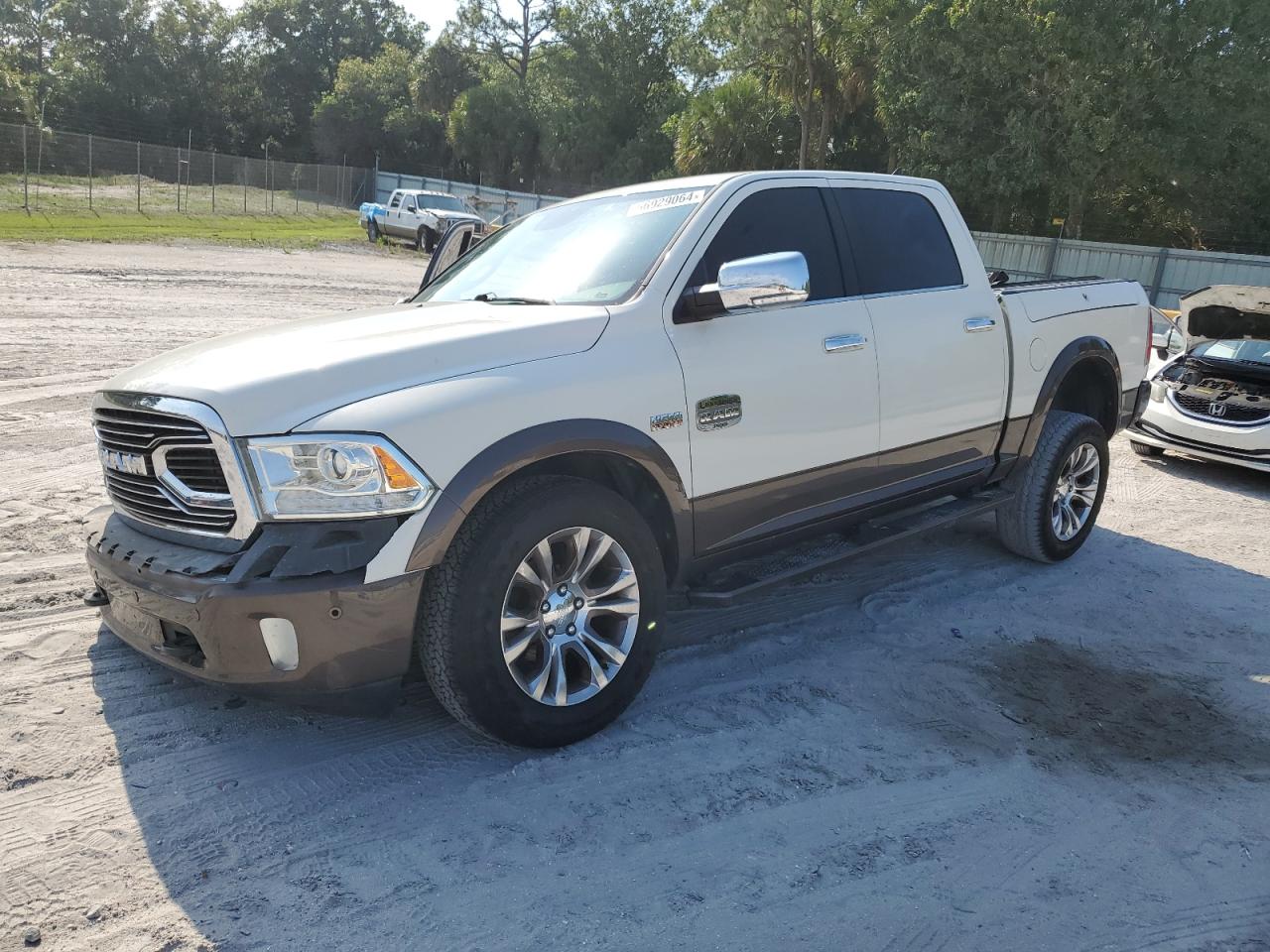 RAM 1500 2018 1c6rr7pt1js159712